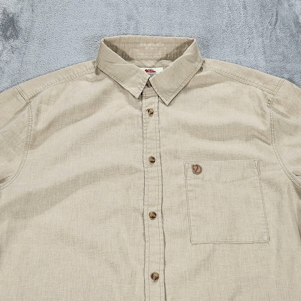 Fjallraven Ovik Travel Shirt Mens XL Beige Hemp Short Sleeve Button Up Outdoor - Picture 3 of 13